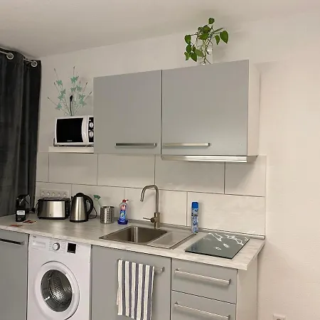 Skyline Airport Bhf Kostenlos Parken 29qm